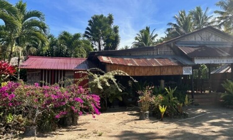 Moluccas, Spice Island of Halmahera: Kupa-Kupa Beach Cottages