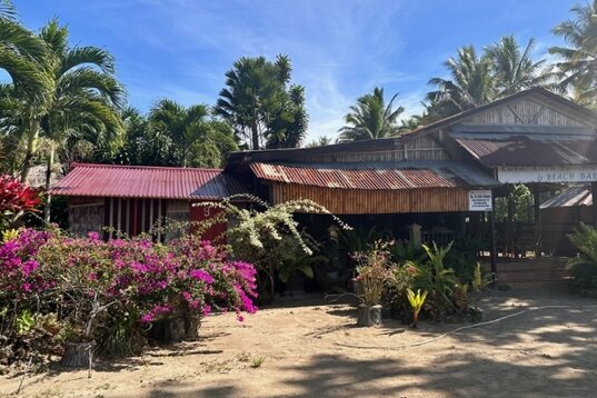 Moluccas, Spice Island of Halmahera: Kupa-Kupa Beach Cottages