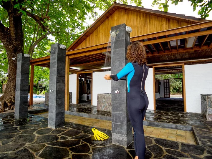 Tauch Center, Siladen Resort & Spa in Sulawesi, Indonesien