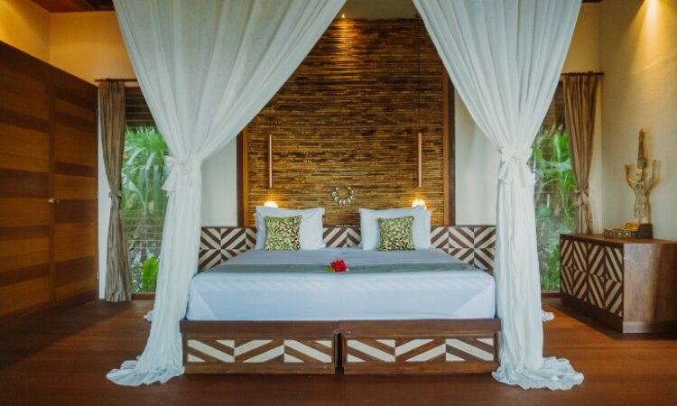 Moro Ma'Doto Resort, Morotai: Kulewe Suite bedroom