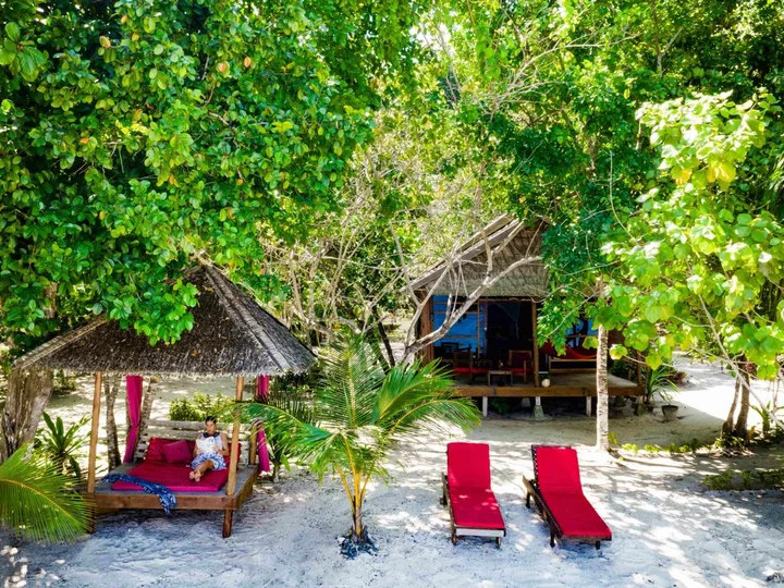Raja Ampat Biodiversity Nature Resort: Deluxe Bungalow with own Beach & Sunbeds