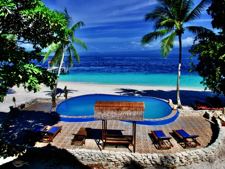  Raja Ampat: Agusta Eco Resort fresh water swimming pool