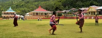 EasOst-Indonesien, Molukken: Kinder üben einen traditionellen Tanz