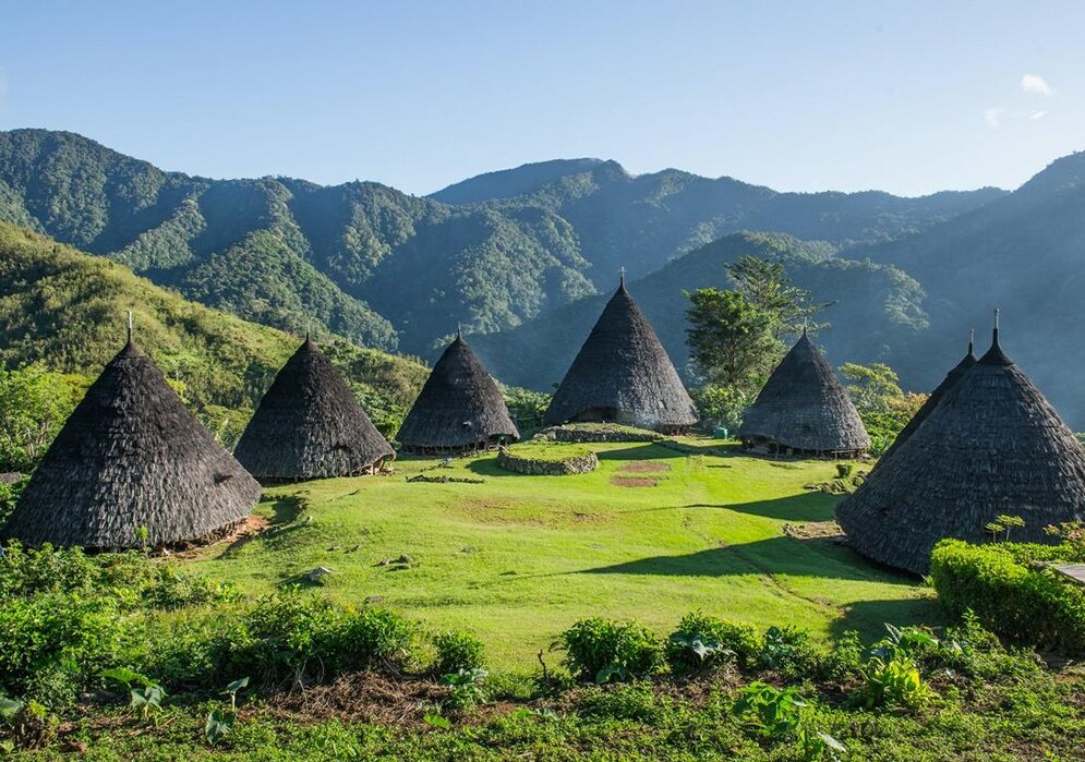 Indonesien, Insel Flores: Traditionelles Dorf