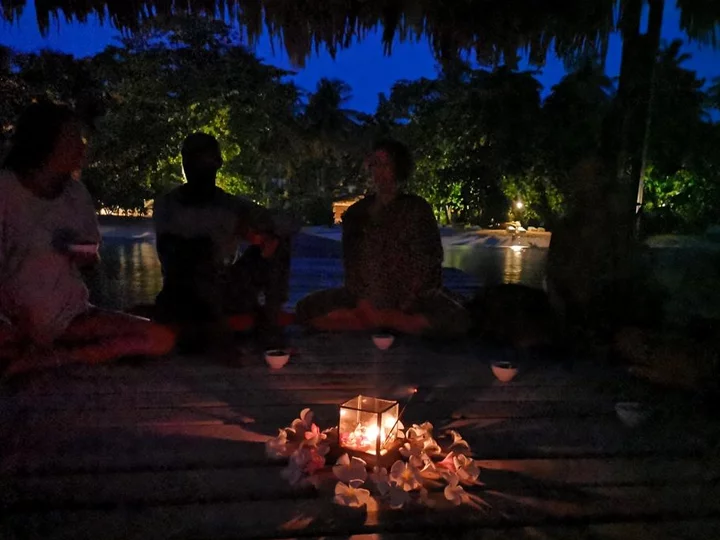 Sulawesi: Ending the day with a campfire - Coral Eye Resort, Bangka