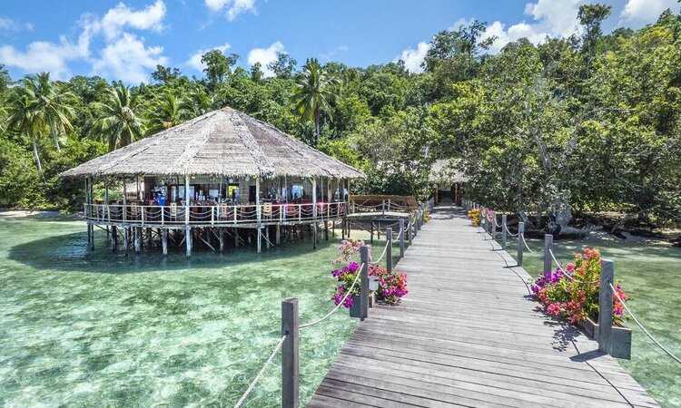 Papua Explorers Dive Resort: Resort Restaurant