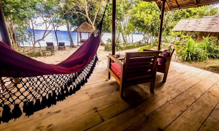 Raja Ampat Biodiversity Nature Resort: Deluxe Cottage Terrace with Ocean View