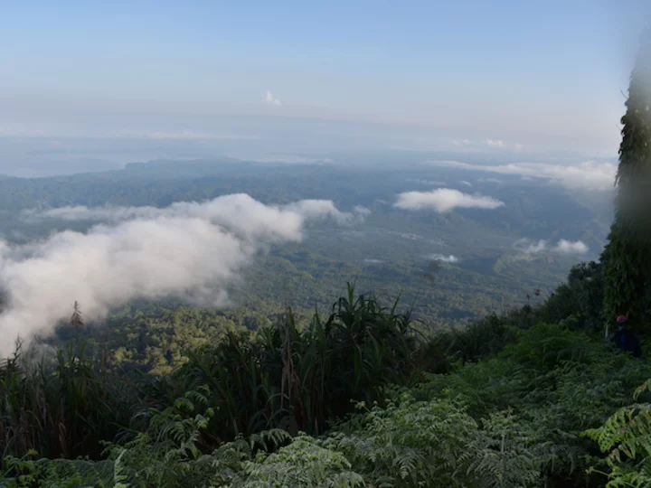 Indonesien, Gewürzinsel Halmahera: Ausblick vom Ibu Vulkan