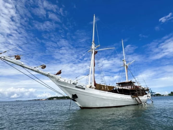 Sailing boat Katharina cruising through Indonesia East of the Wallace Line