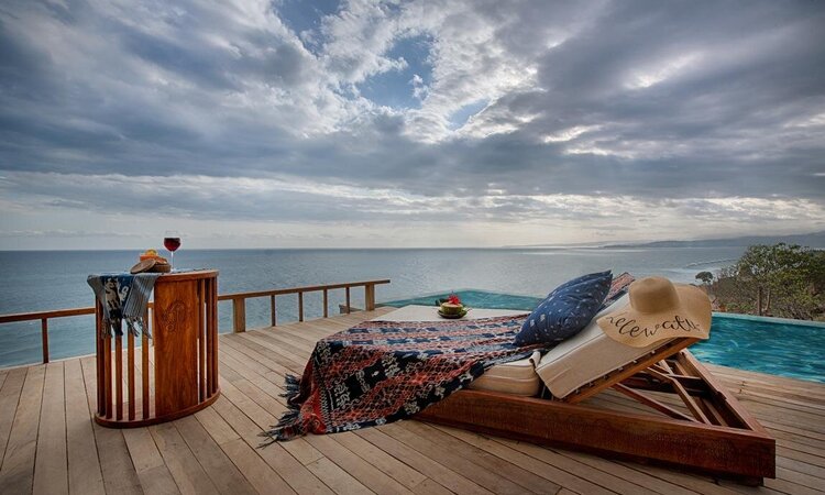 Sunda Island, Sumba, Indonesia: Honeymoon Villa Terrace - Lelewatu Resort