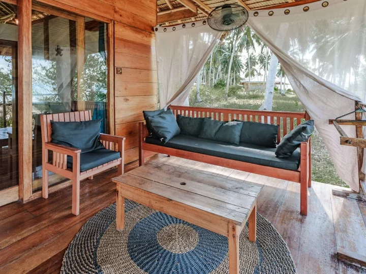 Reconnect Resort, Buka-Buka Island: Maison Coco Bungalow Vila inside