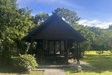 Semawa Seaside Cottage, Insel Sumbawa: Bungalow in Park
