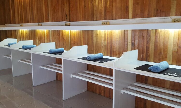  Dive into Lembeh Resort: Camera room