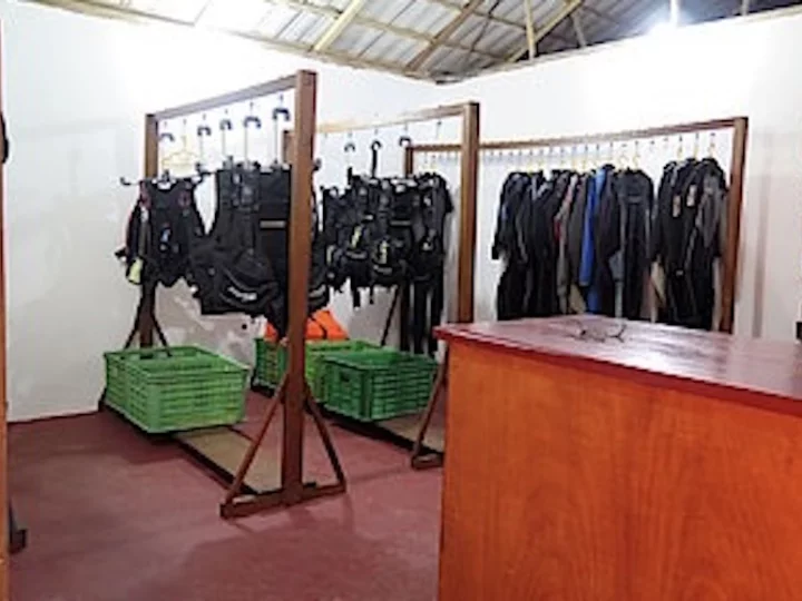 Sulawesi: Sea Souls Resort - Room for diving equipment