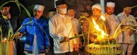 Ost-Indonesien - Gewürzinsel Ternate: Weltliche und religiöse Würdenträger eröffnen das Festival 'Malam Ela Ela'