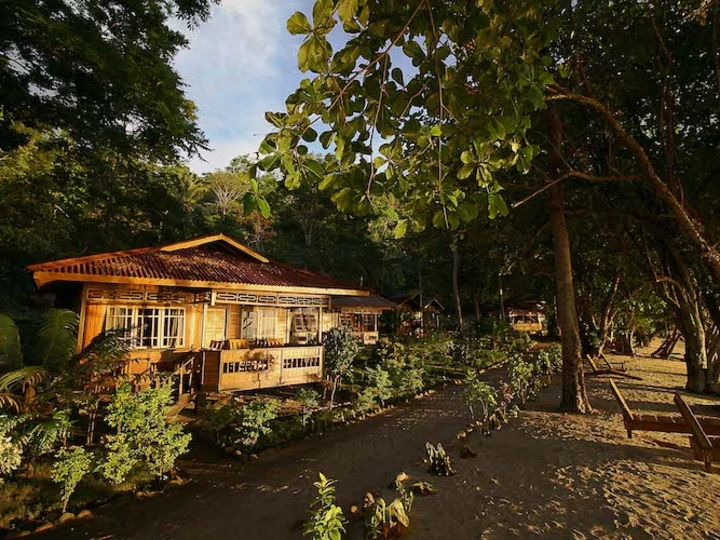 Sulawesi: Pulisan Jungle Beach Resort - Exterior View