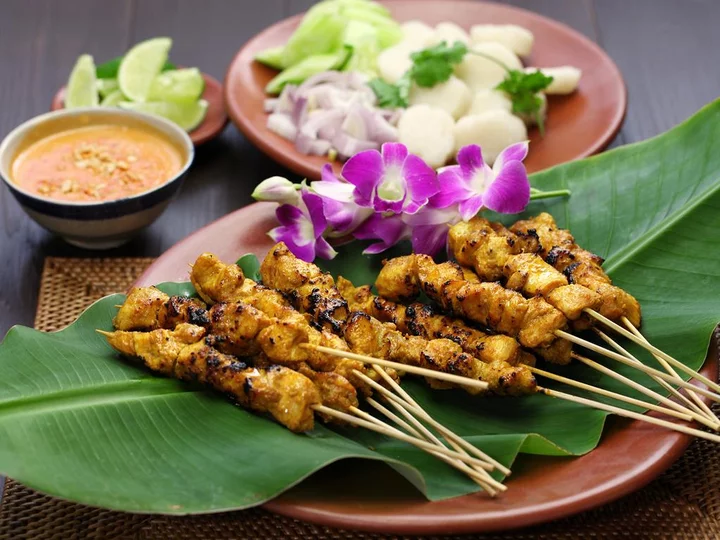  BBQ satay at Lembeh Resort, Lembeh Straits, Sulawesi