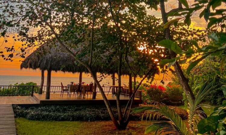Sumba Island, Indonesia: Lelewatu Resort, resort garden at sunset
