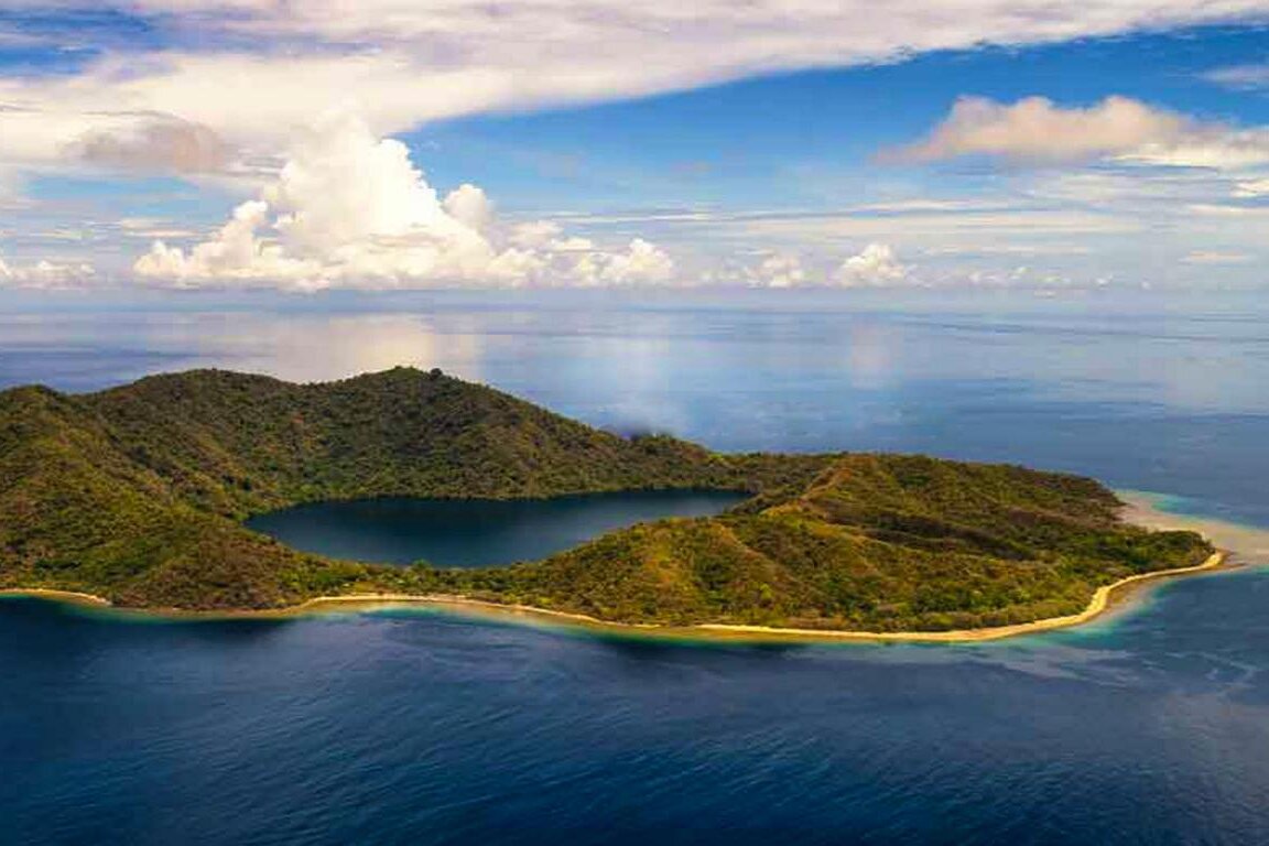 Satonda Island with inland lake, Sumbawa/Indonesia