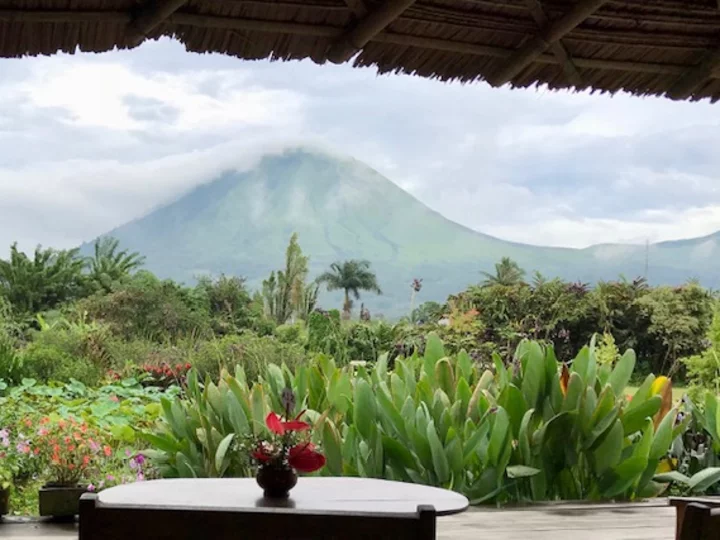 Sulawesi Minahasa Highland: View of Lokon volcano
