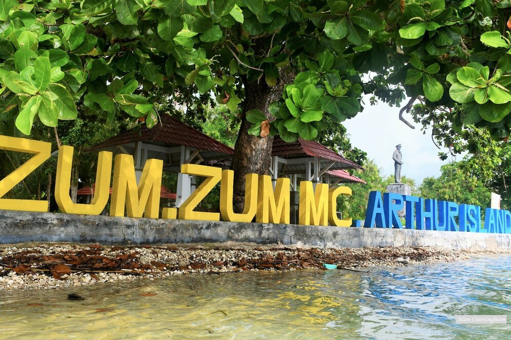 Zumzum Island, Morotai: McArthur Statue
