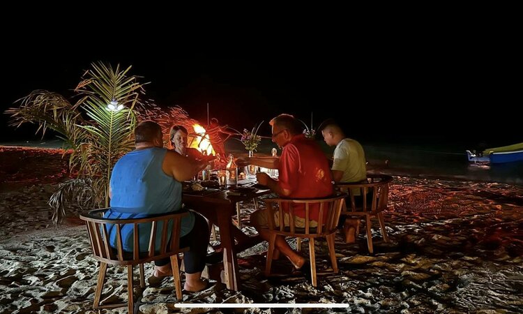 Indonesia, Morotai: Metita Resort - Beach Dinner