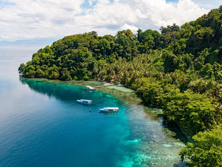 Sali Bay Resort bird's eye view, Moluccas