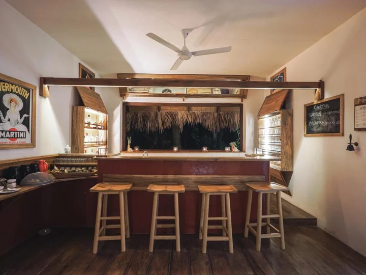 Sulawesi, Bangka Island: Coral Eye Resort Bar