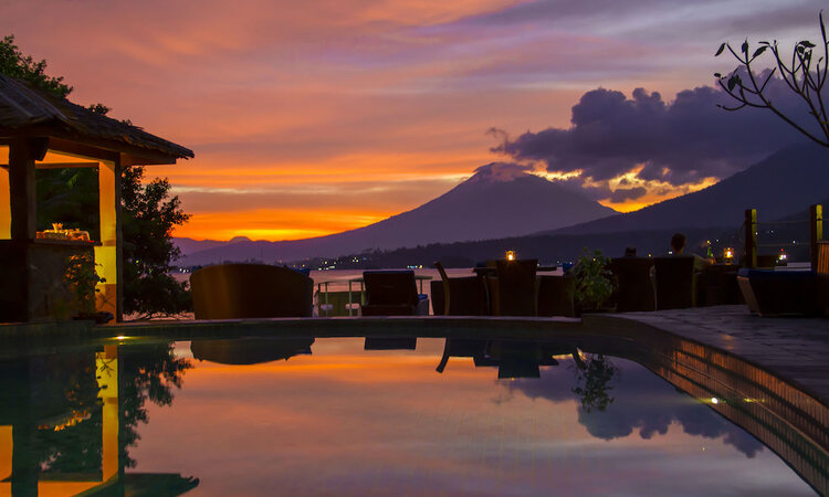 Sulawesi, Lembeh Straits: Sonnenuntergang im Lembeh Resort