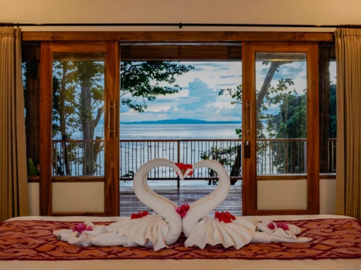 Sulawesi, Murex Resort Bangka: Premium Oceanview Cottage - Room with Seaview