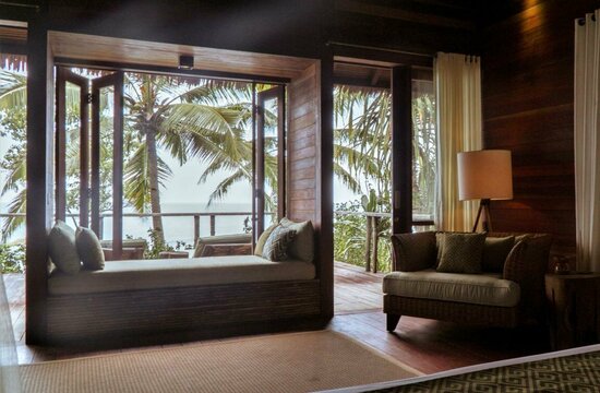  Moluccas Morotai - Moro Ma'Doto Resort: Living area with ocean view