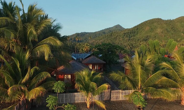 Sulawesi: Tompotika Dive Lodge