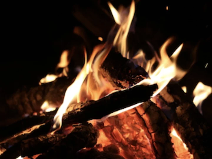 Sulawesi, Gunung Tatawiran Tour: Dschungelcamp mit Lagerfeuer