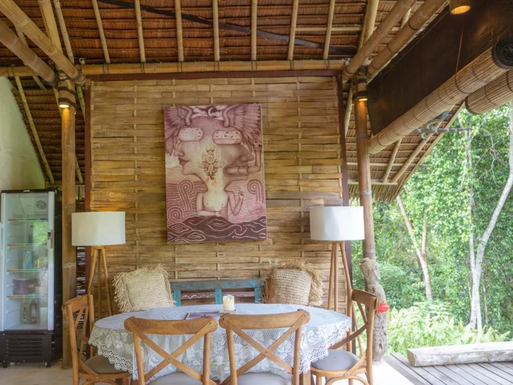 Molukken, Morotai: Moro Ma'Doto Resort Garten Café