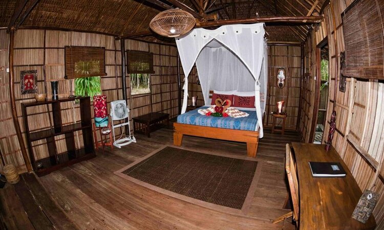 Raja Ampat Biodiversity Nature Resort: Superior Bungalow inside