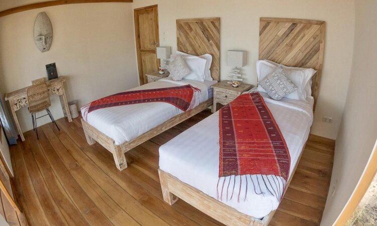 Interior View Twin Bed Room, Sea View Bungalow: Kalimaya Dive Resort, East Sumbawa/ Komodo National Park