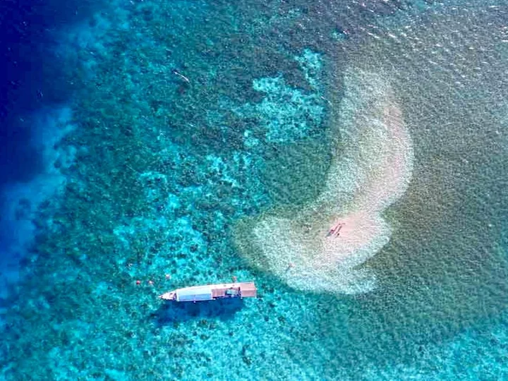 Sumbawa, Indonesia - Boat trip to mini island