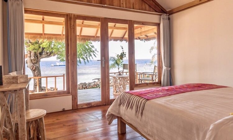 Beach Bungalow Double Room with Ocean View, Kalimaya Dive Resort, Sumbawa Island/ Komodo National Park