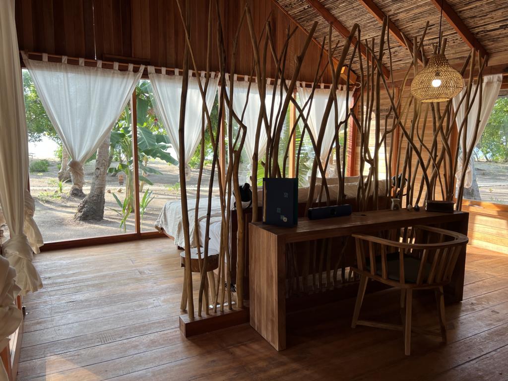 Metita Beach & Dive Resort, Morotai: Cottage B interior view