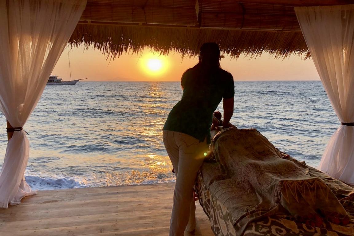 Kalimaya Dive Resort Spa: Indonesian Island of Sumbawa, Komodo National Park